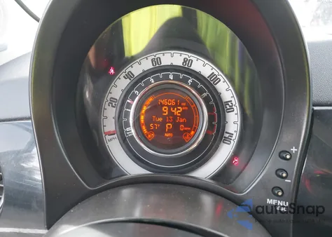 2012 Fiat 500 Lounge z USA, uszkodzony, nr VIN 3C3CFFCR4CT314335